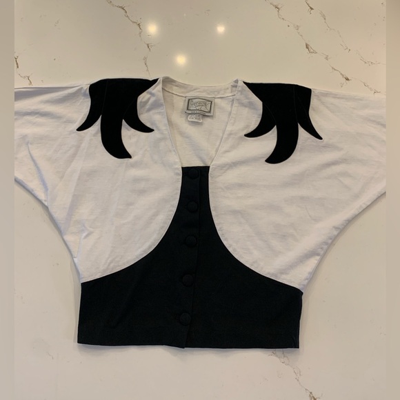 Vintage Western Shirt Women’s Size Medium Wide Sleeve White / Black Faux Suede. - Picture 2 of 12